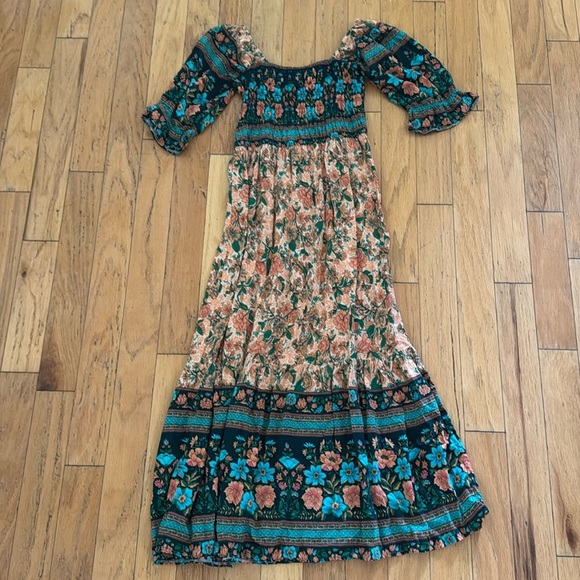 UIMLK | Milkmaid Floral Dress | On or Off the Shoulder | size S - Picture 2 of 4